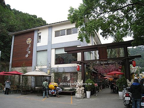 手信坊(土城)~日式風味的點心與走廊，讓人彷彿來到日本呢!!