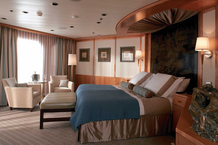 Enjoy the privacy and comfort of Celebrity Century's luxury Penthouse Suite.
