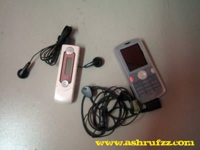 My Sony Ericsson W810i and MSI Mega Stick 1