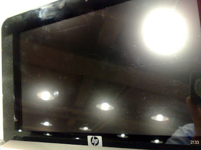 [NB]2133的鏡面螢幕…果然是不適合懶人用的 = = - 阿祥的網路筆記本