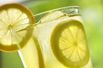 Old Fashioned Lemonade