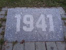 Мемориальная плита 1941