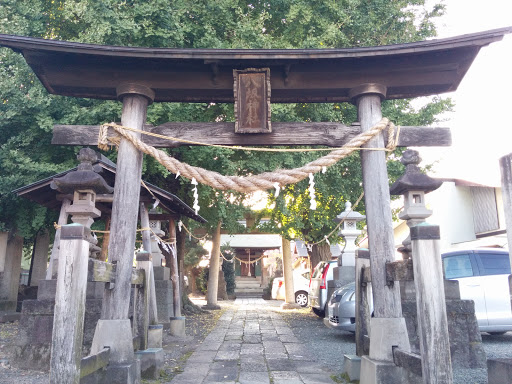 文京町八坂神社の鳥居