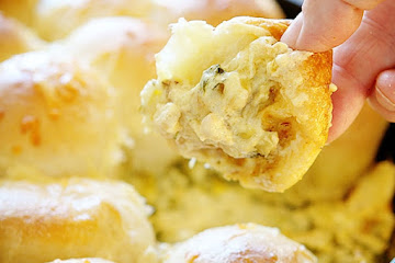 Spinach Artichoke Bread