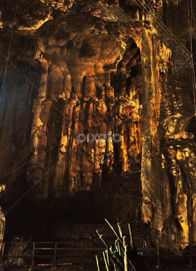 the cave of flying swallow by Justani Joni - Landscapes Caves & Formations