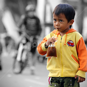 I want to drink by Hindra Komara - Babies & Children Children Candids