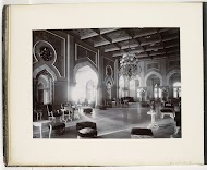 Interieur van het paleis van de Sultan van Deli, Sumatra (Palais des Sultans von Deli Interieur)