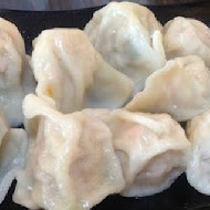一張桌