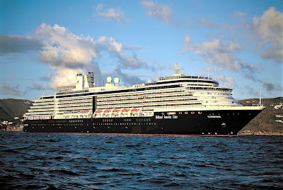  Holland America's Zuiderdam sails the Panama Canal, the Caribbean and up and down the Pacific Coast.

