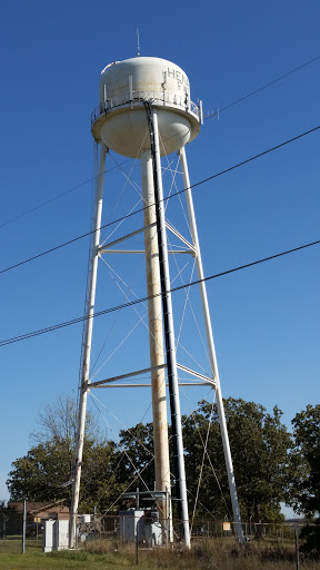 Henrietta water tower