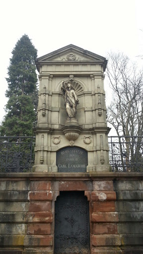 Mausoleum Lamarche