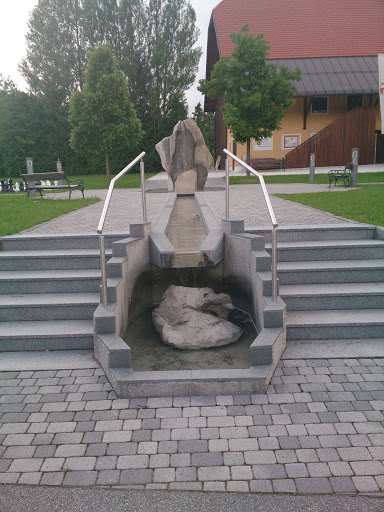 Seehamer Dorfbrunnen