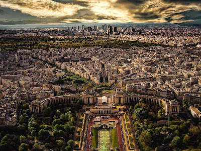 A spectacular aerial view of Paris. 