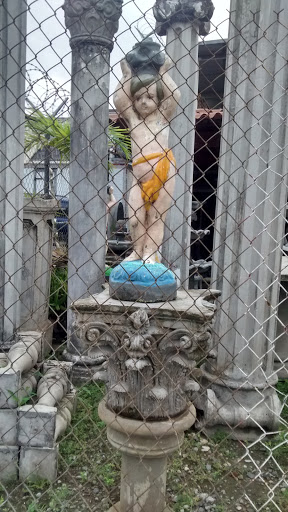 Estatua Niño Jesus