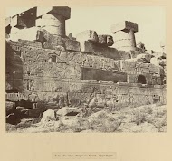 Reliëfs op de oude tempel van Karnak