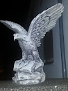 Statue Raubvogel