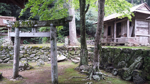 Abandoned Shrine Inside Meiseki Temple
