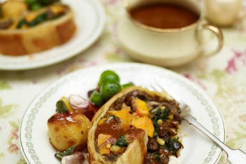Mushroom & squash vegetarian Wellington