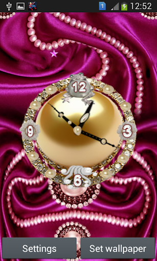 Pearls Clock