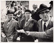 Toeschouwers voor Joop den Uyl