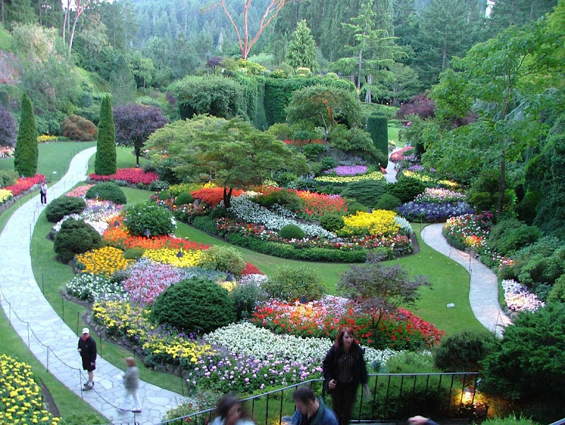 Sunken garden in Butchart Gardens, Victoria, B.C., part of many Alaska itineraries.