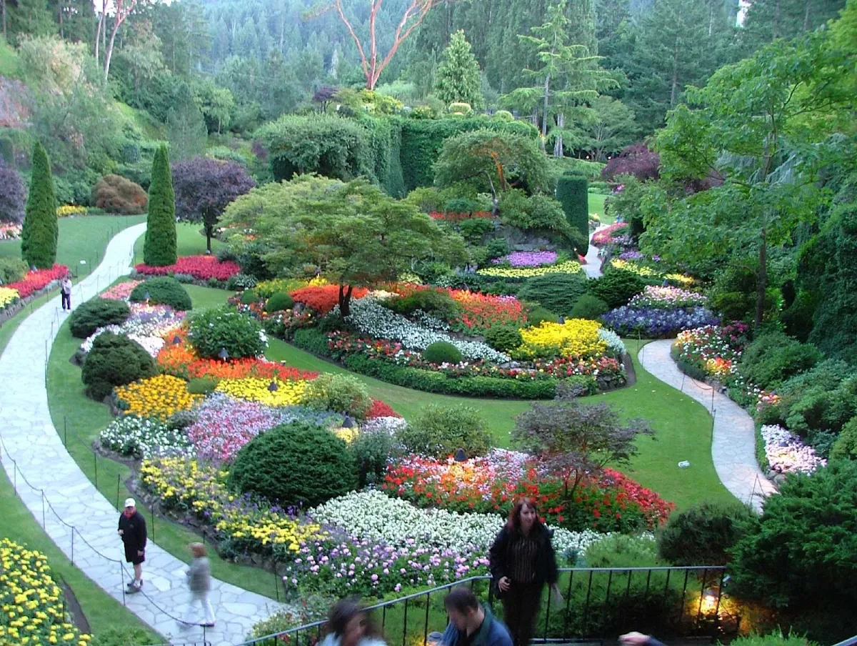 Butchart-Gardens-in-Victoria-BC - Sunken garden in Butchart Gardens, Victoria, British Columbia.