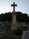 Pomnik na cmentarzu