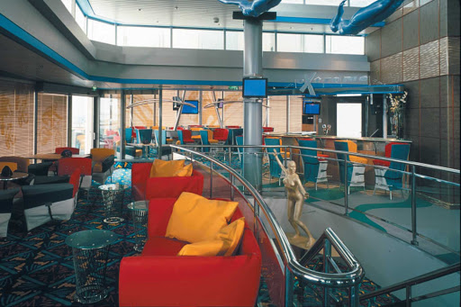 Celebrity_Millennium_Sports_Bar - You won't miss your favorite team play if you head to Celebrity Millennium's Sports Bar.