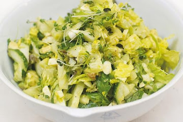 Everyday green chopped salad
