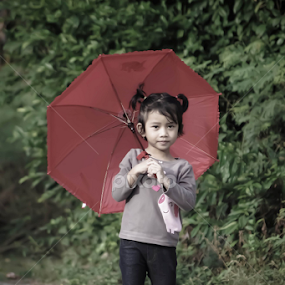 my lil girl by Dedik Dwi Nugroho - Babies & Children Child Portraits