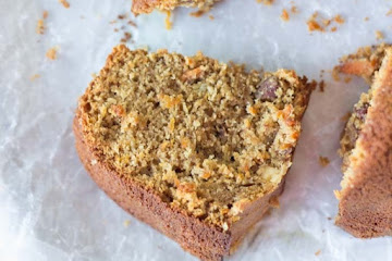 Healthy Quinoa Carrot Cake