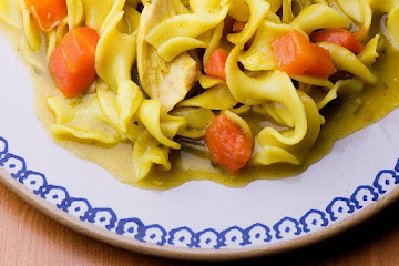 Slow Cooker Chicken Noodle Soup