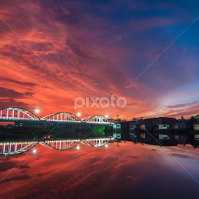 Senja Geratak Batu by Herlan Satriandi - Landscapes Sunsets & Sunrises