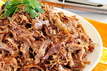 Carnitas (Mexican Slow Cooker Pulled Pork)
