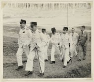 Aankomst van een groep militairen