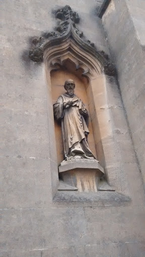 St Peter Carving 