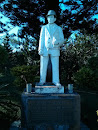 Jose P Rizal Statue
