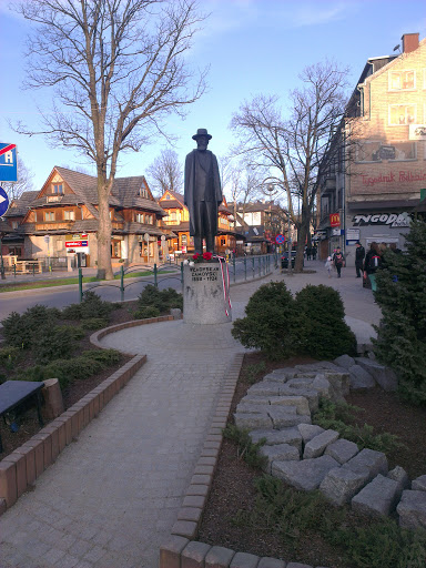Pomnik Władysława Zamoyskiego 