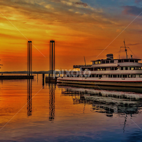 Port Rainbow by Jesus Giraldo - Transportation Boats