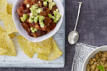 Warm Mexican bean dip with tortilla chips