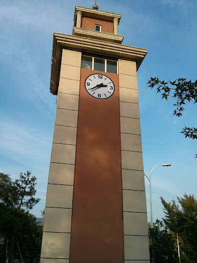 Time Statue
