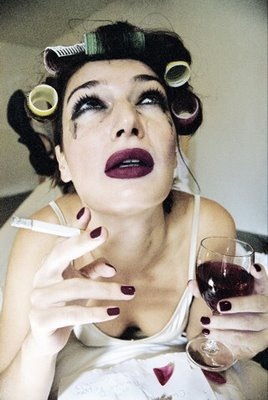 [authentic_drama_queen[5].jpg]