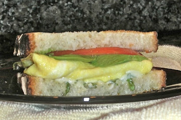 Avocado, Egg and Tomato Sandwich with Pesto Mayo