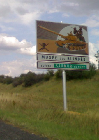 [Musee des blindes[2].jpg]