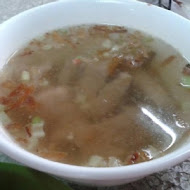 矮仔財滷肉飯