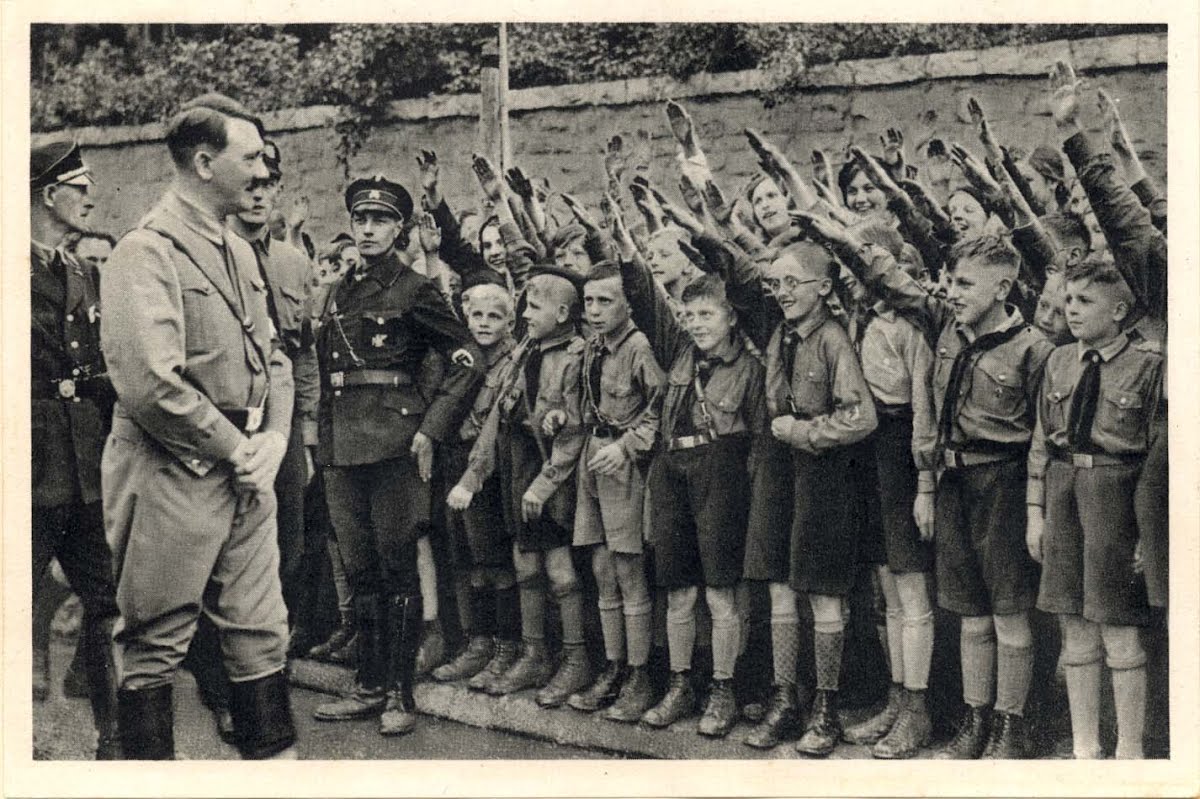 Немецкий спецназ задержал 16-летнего друга и возможного соучастника мюнхенского стрелка - Цензор.НЕТ 1255