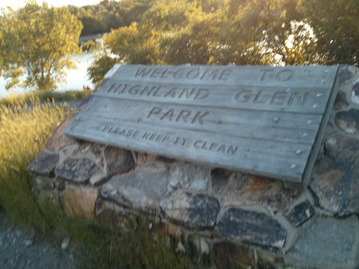 Highland Glen Park Overlook