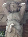 Sculpture En Facade