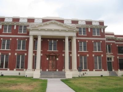 Trinity County Courthouse