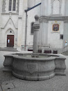 Fontaine De L Eglise
